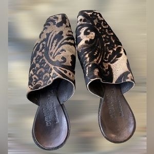 Cydwoq mules vintage